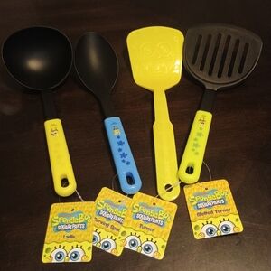 SpongeBob SquarePants Yellow and Blue Utensil Set Kitchen Set New